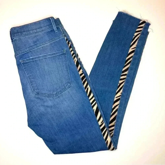 Express Women’s Barely Boot Mid Rise Jeans Size- 6 Regular - Picture 9 of 13